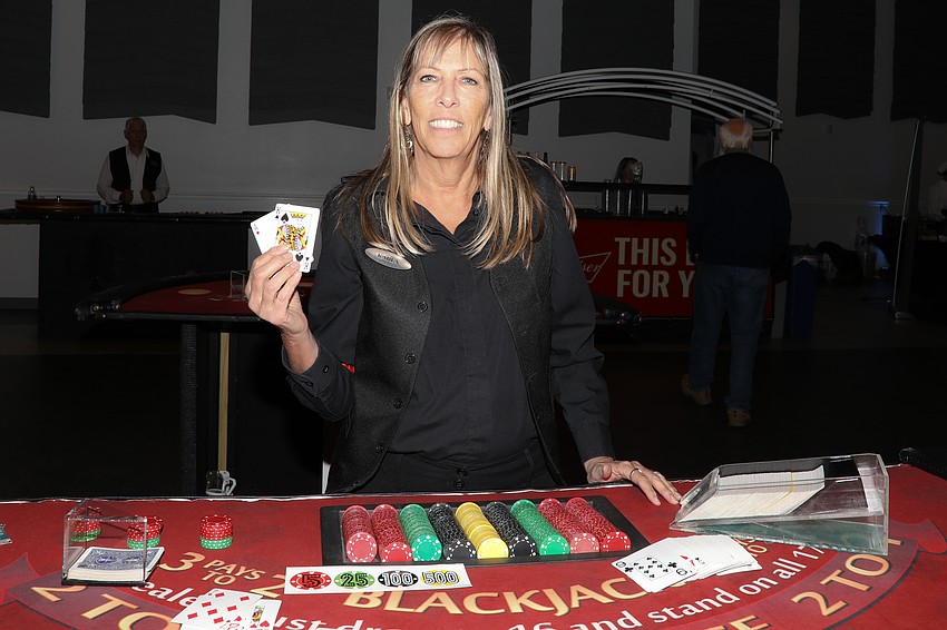 Blackjack dealer Karen Cadou from Florida Casino Parties.