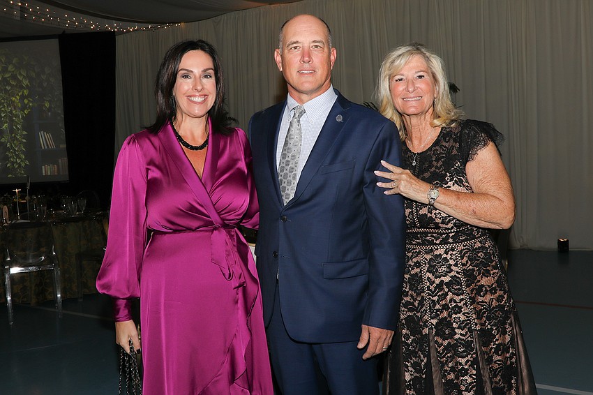 Jen Niedzinski, Kelly Caldwell and Wendy Fishman