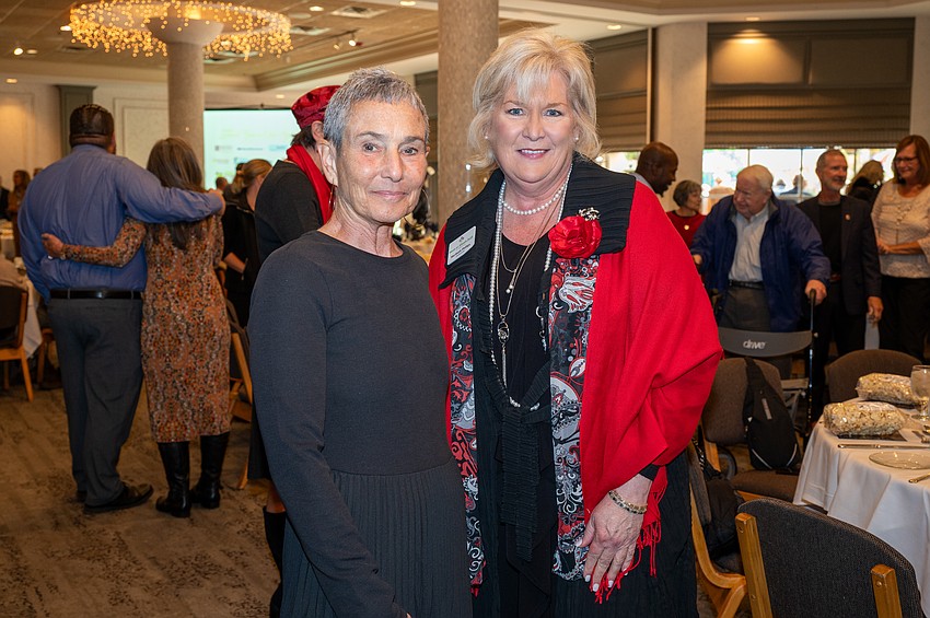 Award recipients Nelle Miller and Maribeth Phillips