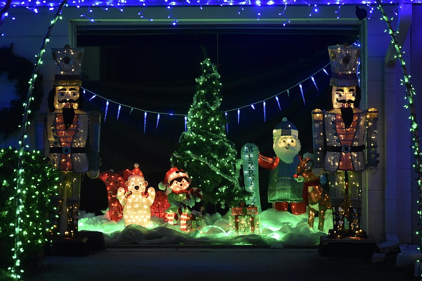 A display is found at the end of the archway at 3643 Lakewood Dr. in Three Oaks