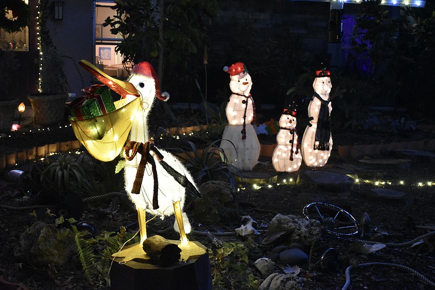 A pelican offers a present at 3611 Kingswood Dr. in Colonial Oaks