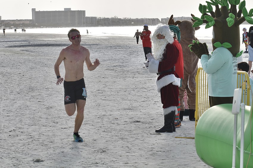 Declan Fiorucci makes first place.