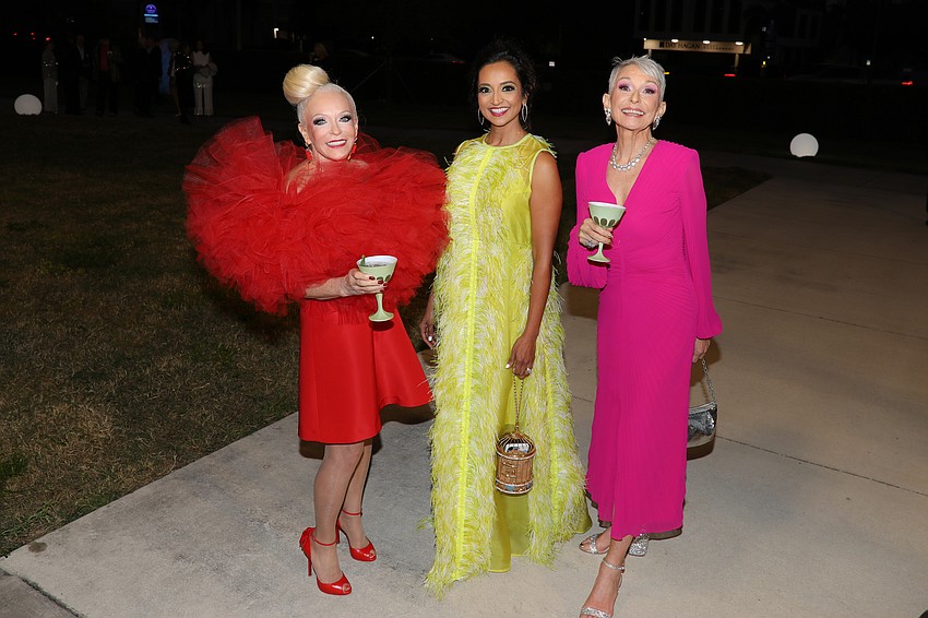 It's a trifecta of tri-chairs of SAM's Biomorphic Glow: Elisabeth Waters, Umbreen Khalidi-Majeed and Roxanne Permesly