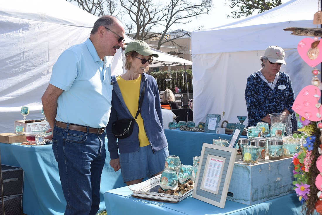 Sheldon and Jo Meingarten shopping at Market on the Key.