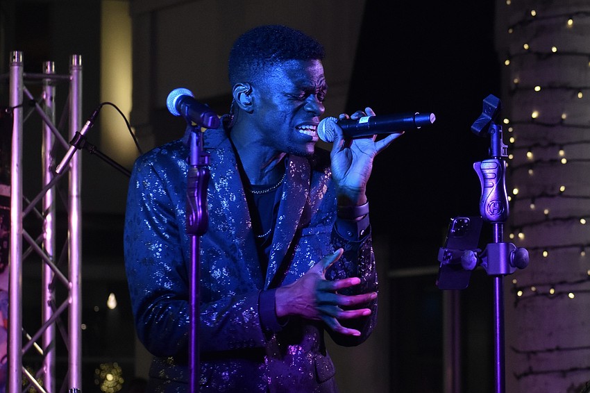 Jonathan Miller of The Danny Bub Combo performs for the crowds.