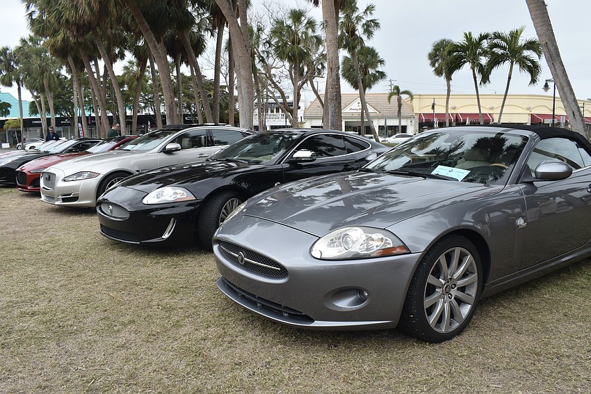 Cars line the area of St. Armands circle.