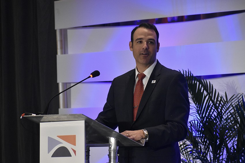 Joe Hembree speaks to attendees.