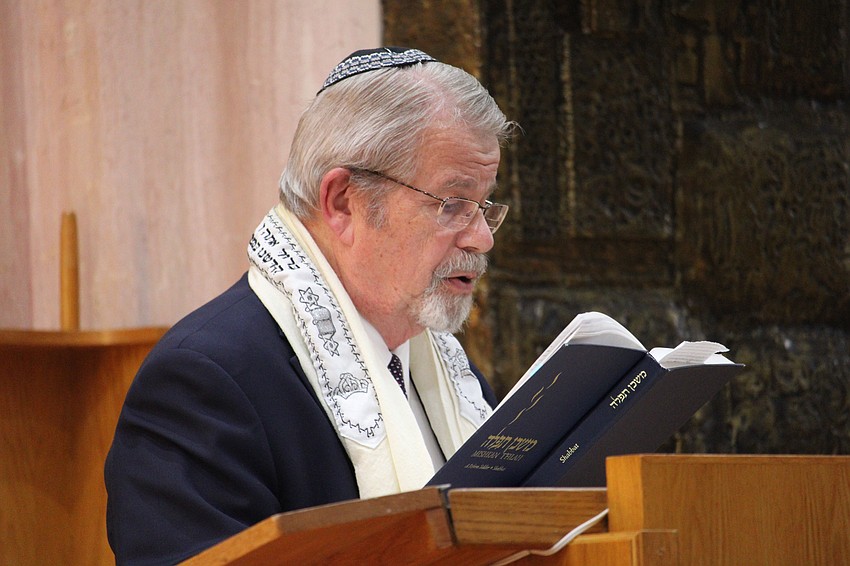Rabbi Stephen Sniderman leads the Friday Shabbat service at Temple Beth Israel.