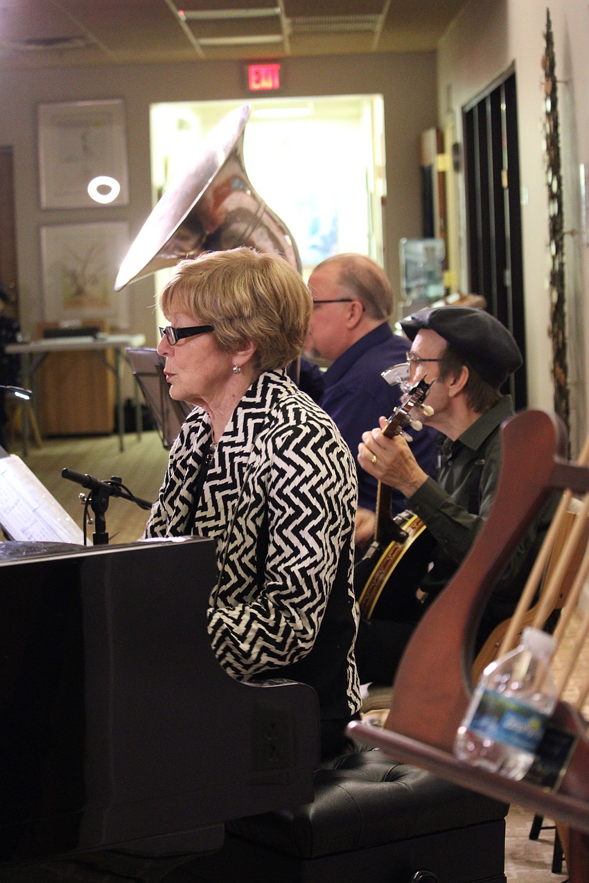 Mary Green tickles the ivories.