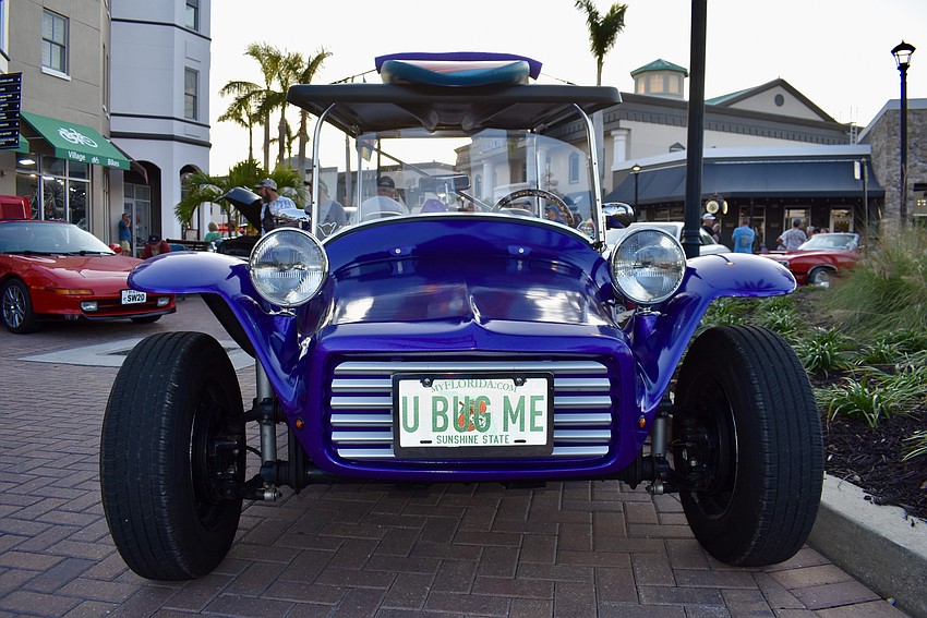 The owner of this purple dune buggy has a sense of humor.