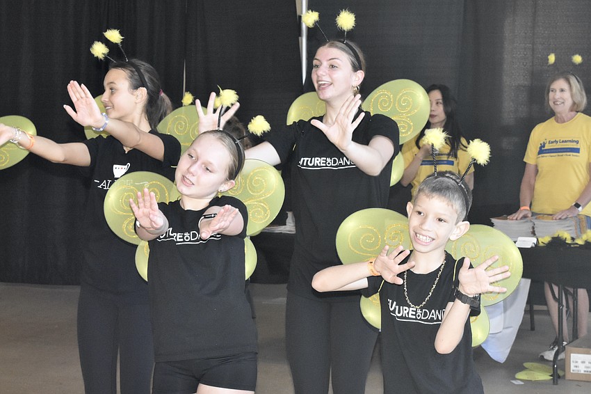 Jesse Ochsendorf, 13, Gracie Zaborney, 11, Claire Kulchar, 14 and Benjamin Chawkins, 9, put on a performance as bumblebees, with Future of Dance.