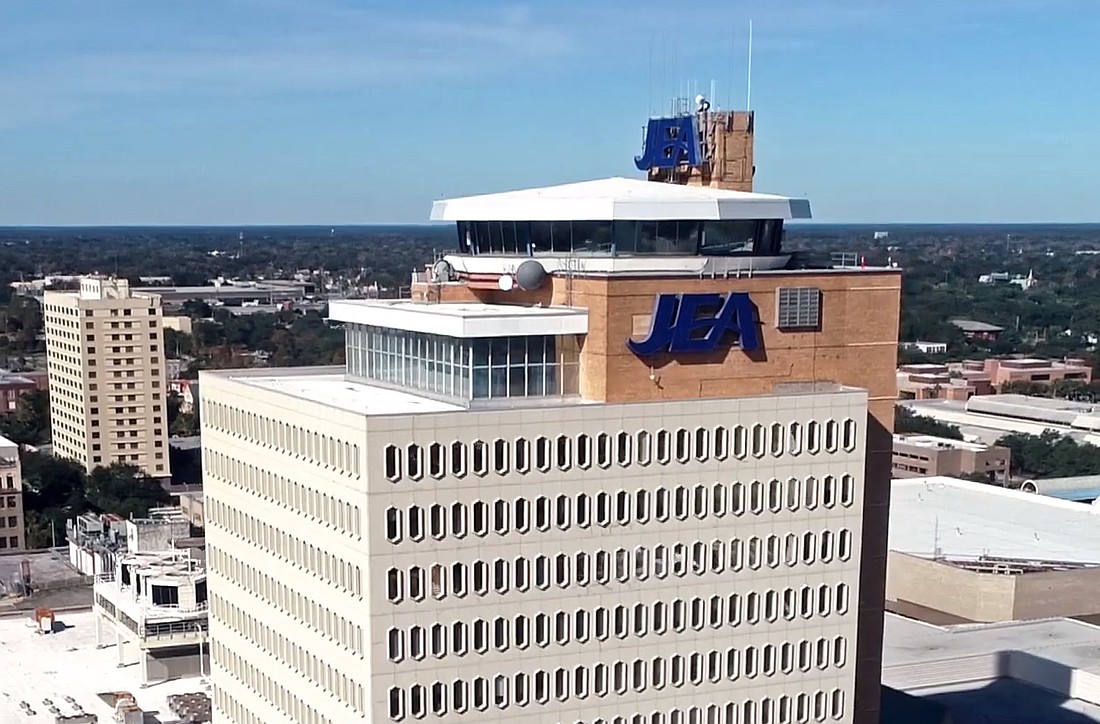 The former JEA headquarters in Downtown Jacksonville once feature a revolving restaurant on the roof.