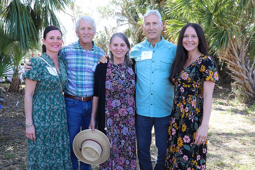 Shana Zamikoff, Bob Morris, Jane and Brad Grandbouche and Megan Hansen