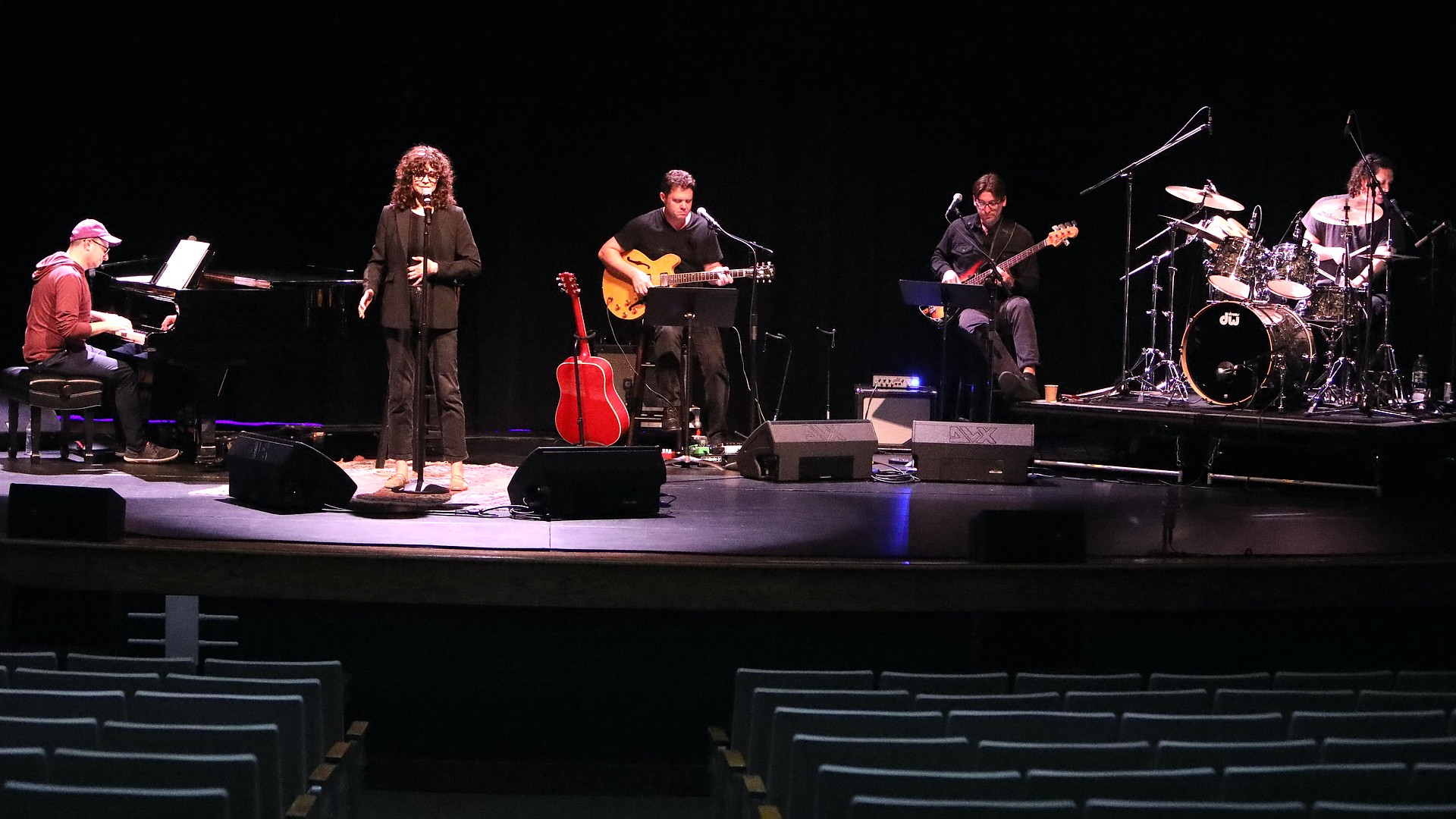 Taste of Broadway: Youth choir performs with star Mandy Gonzalez at the ...