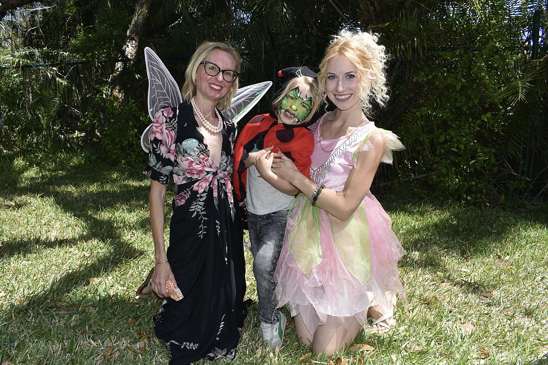 Rachelle Lambert, Solan Jones, 4, and Solan's mother Maia Jaroszewski