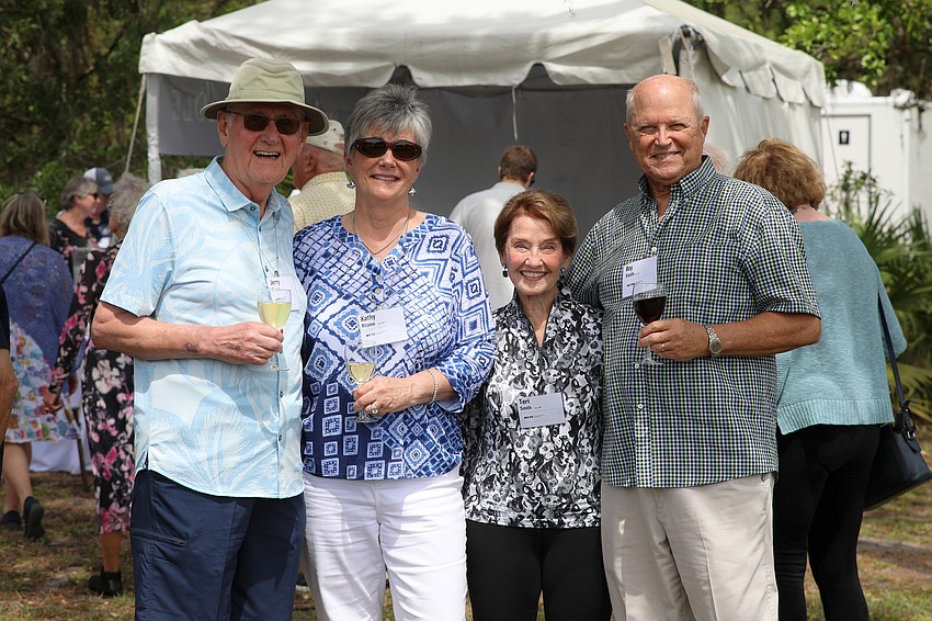 Jerry and Kathy Ritzow with Teri and Roy Smith enjoy Mote's Farm to FIllet event.