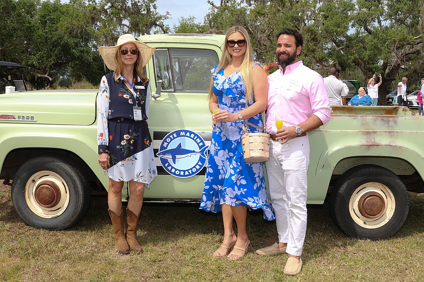 Andria Piekarz with Julianna Burns and Carlos Solorzano