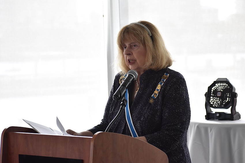 State Regent Cindy Addison addresses the chapter.