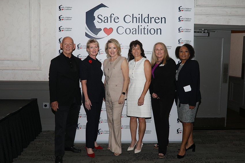 Giving Breakfast Honorees Keith Monda, Veronica Brady, Teri A Hansen and Jody Jester with SCC President/CEO Brena Slater and VP Jacqueline House