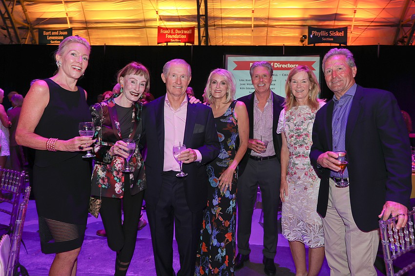 Kimberly Pelyk, Johanna and Bruce Peet, Susan Pluss, Steve Willoughby and Penny and Paul Thomas