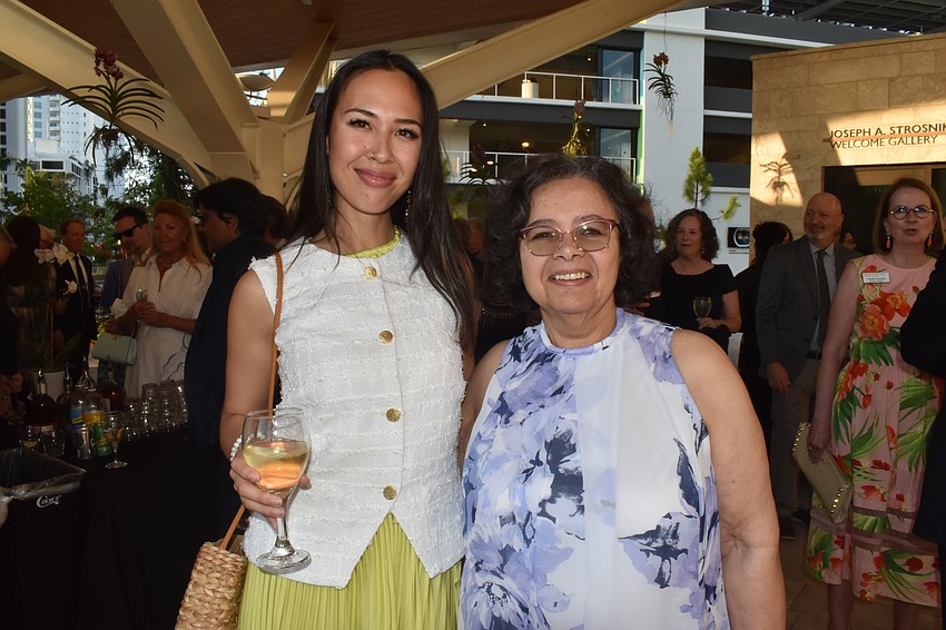 Julia Groom and Vice Mayor Debbie Trice