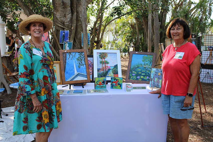 Lesley Rife catches up with artist Pat Lundy at the art show.