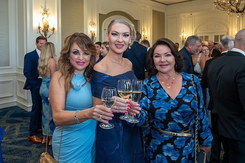 Marina Schmidt, Lenka Graf and Elena Williams