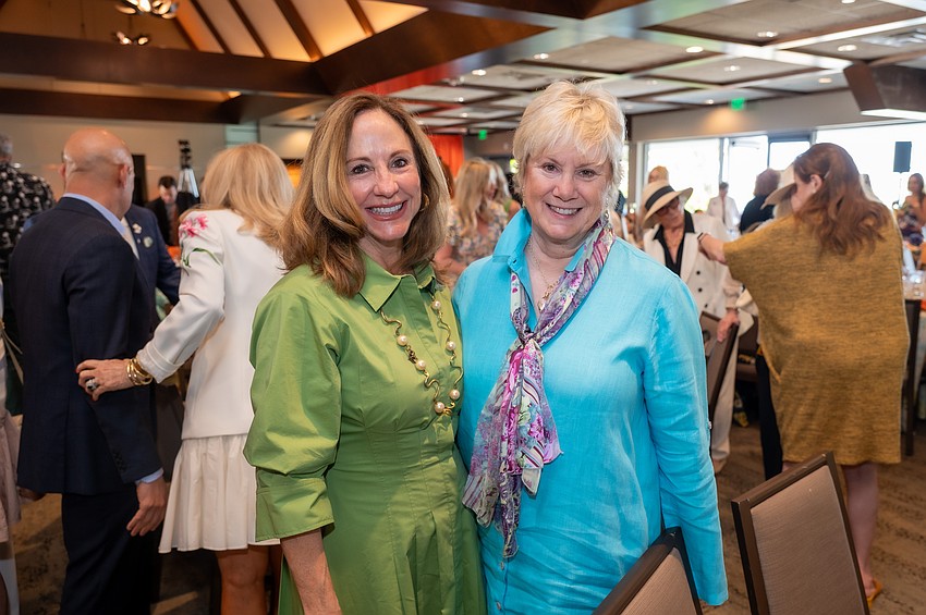 Mary Evelyn Guyton and Marjorie Floyd