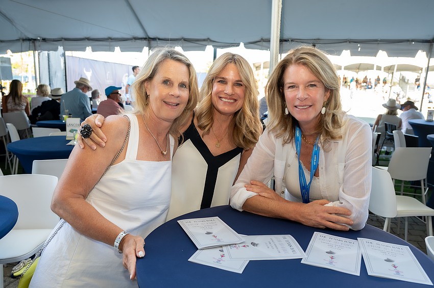 Susan Bacon-Bush, Jennifer Prosperi and Sarasota Open's Ellizabeth Moore
