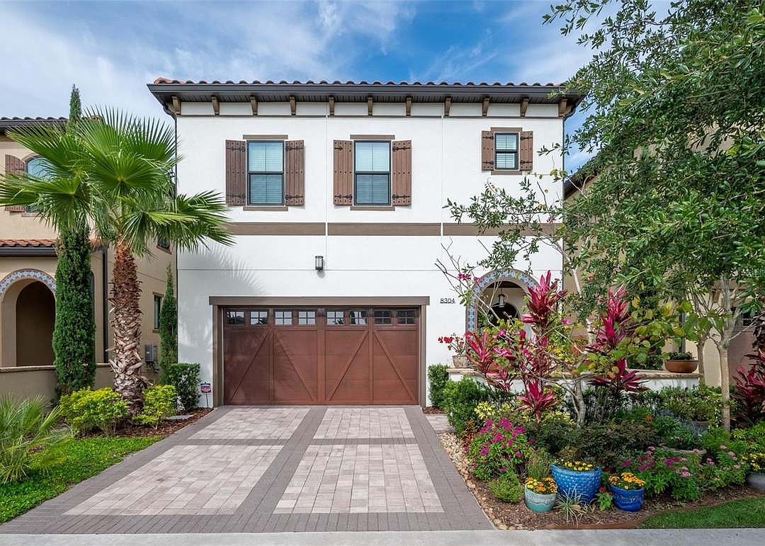 The home at 8304 Via Vittoria Way, Orlando, sold April 17, for $1,370,000. It was the largest transaction in Dr. Phillips from April 14 to 20. The sellers were represented by Brian Balik, Charles Rutenberg Realty Orlando.