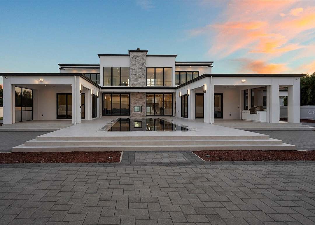 The home at 8441 Oakland Place, Orlando, sold April 25, for $3,080,000. It was the largest transaction in Dr. Phillips from April 21 to 27. The sellers were represented by Irina Carp, Millenium Realty Group.