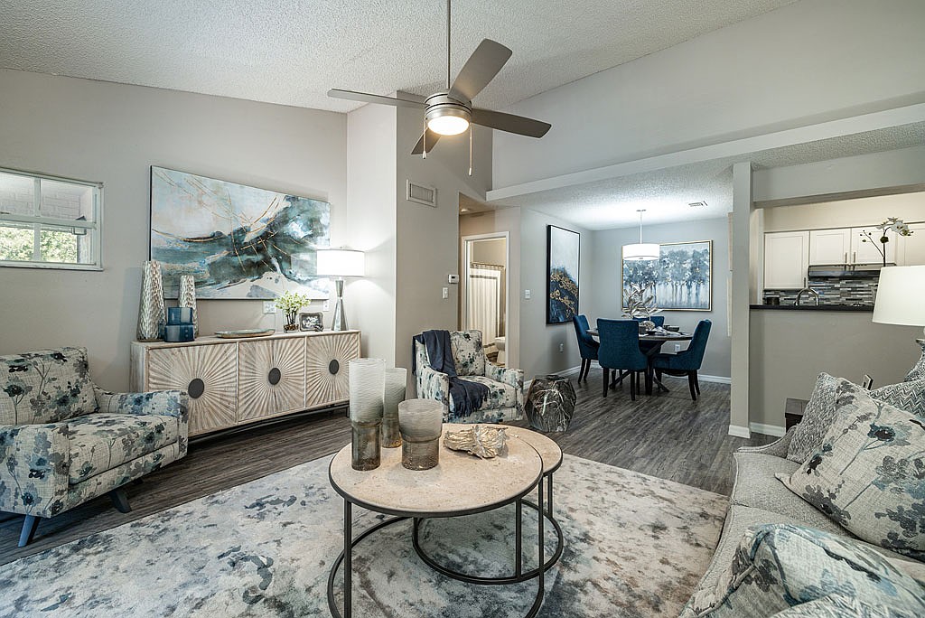 An interior showroom apartment at Amberly Place in Tampa.