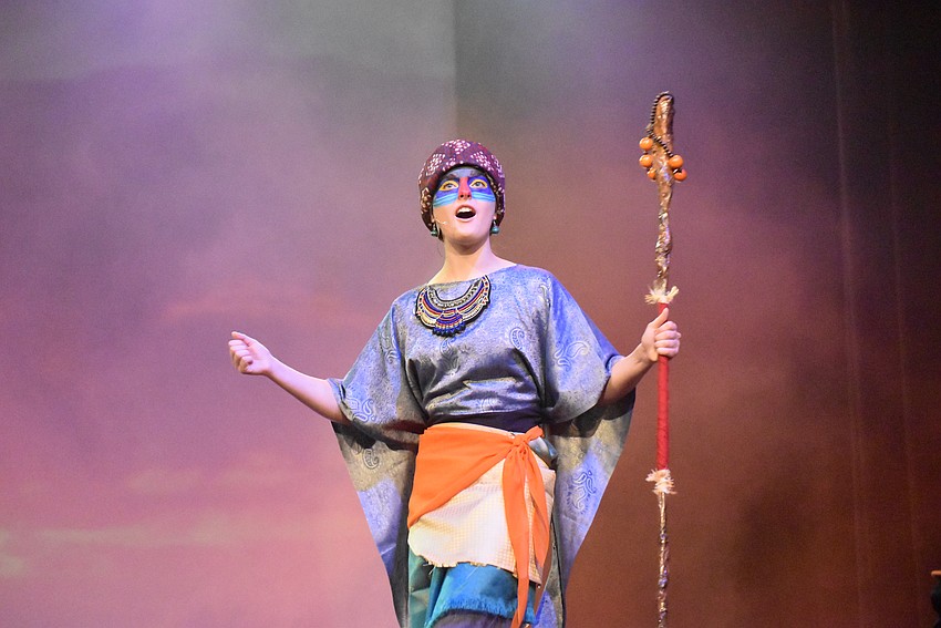 Ella Hochstetler plays Rafiki.