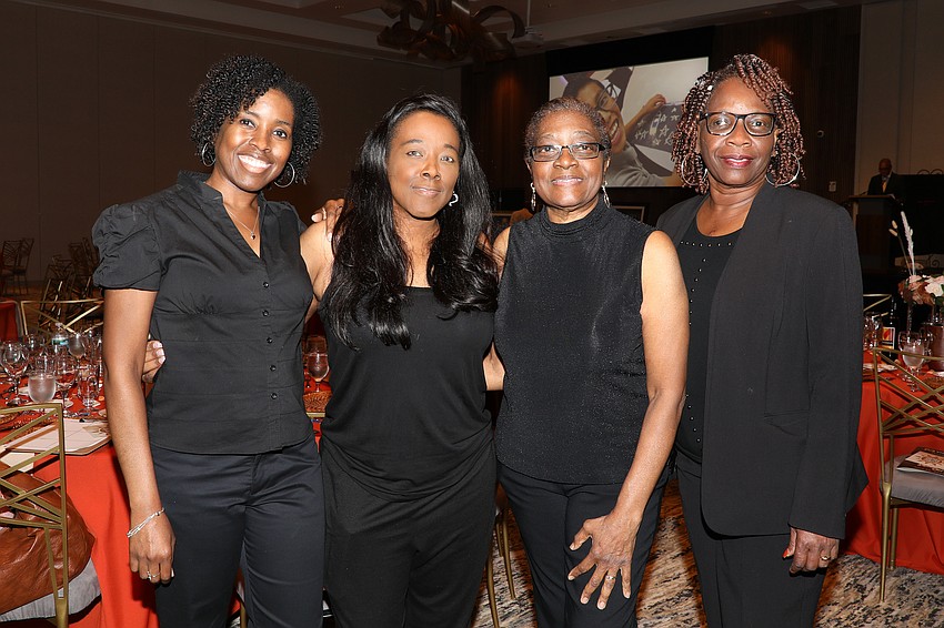 Shannon Benton, Lori Benton, Loreda Williams and Lynne Thomas