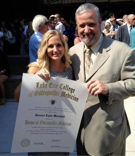 Dr. Jessica Marshall and her father. Courtesy of AdventHealth
