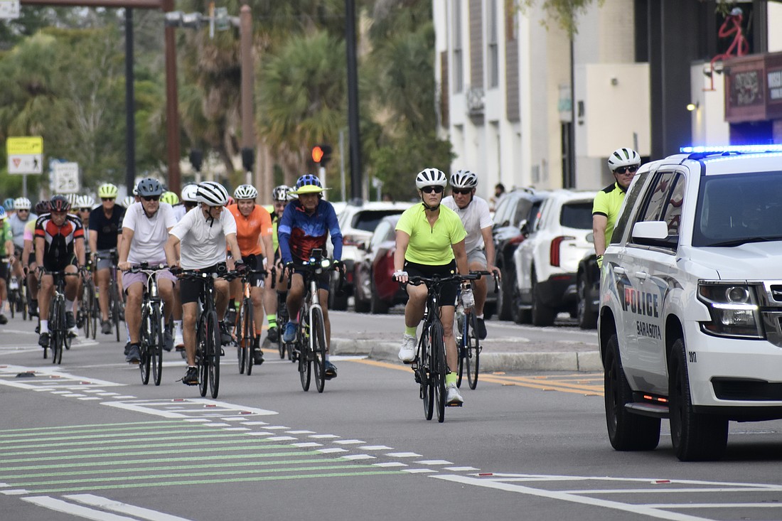 The ride proceeds along Ringling Boulevard.