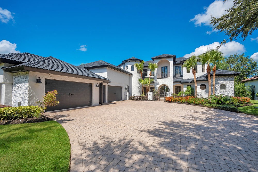 The home at 8336 Boyla Court, Windermere, sold May 23, for $2,900,000. It was the largest transaction in Windermere from May 19 to 25. The sellers were represented by Simon Simaan, The Simon Simaan Group.