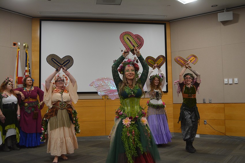 ShimmyBOOM bellydancers perform for the SRQCon 2025 led by Misha Nell.