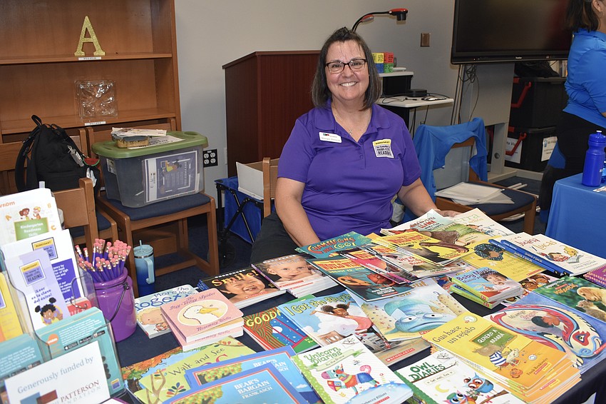 Monique Thornton of The Patterson Foundation represented the Suncoast Campaign for Grade Level Reading.