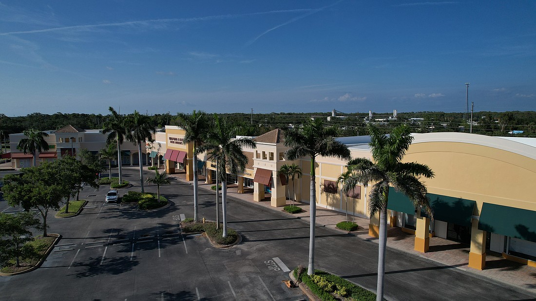 A Nashville indoor golf and social club is moving into the empty Big Lots space at the Prado at Spring Creek shopping center shopping center in Bonita Springs.