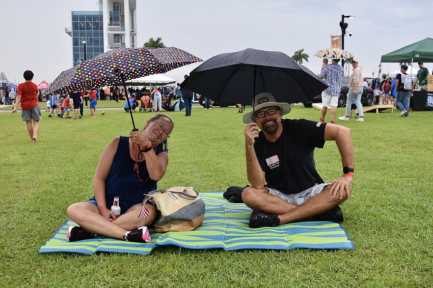 Missouri's Brad Scrogham visits Sarasota's Dawn Eggeman and takes in Fireworks on the Lake during his trip.