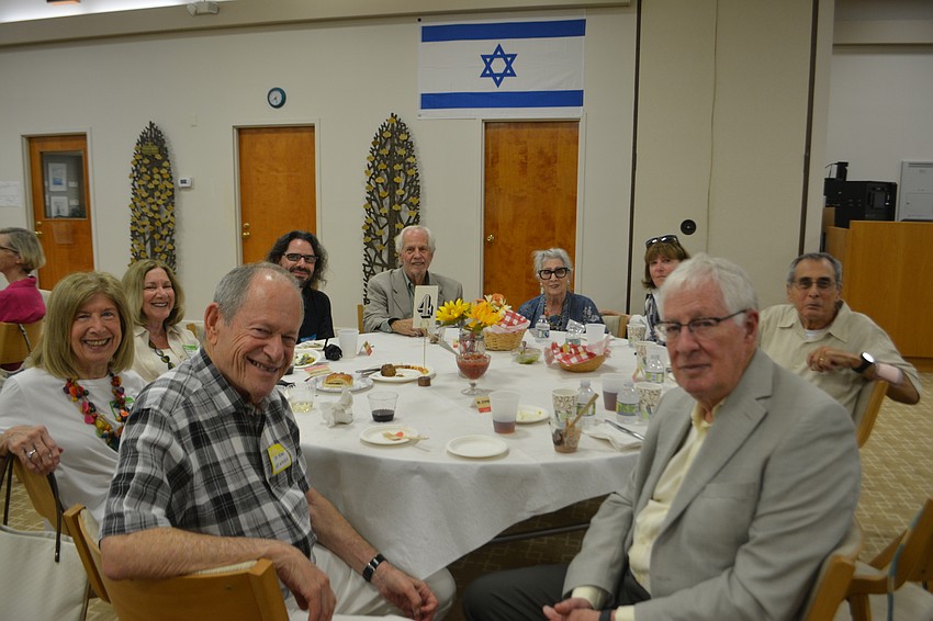 Dr. Kenny Newmark, Susan Newmark, Dianne Weiskopf, Daniel Weiskopf, Irwin Pastor, Sylvia Pastor, Deborah Winters, Howard Veit and Dr. Stephen Winters