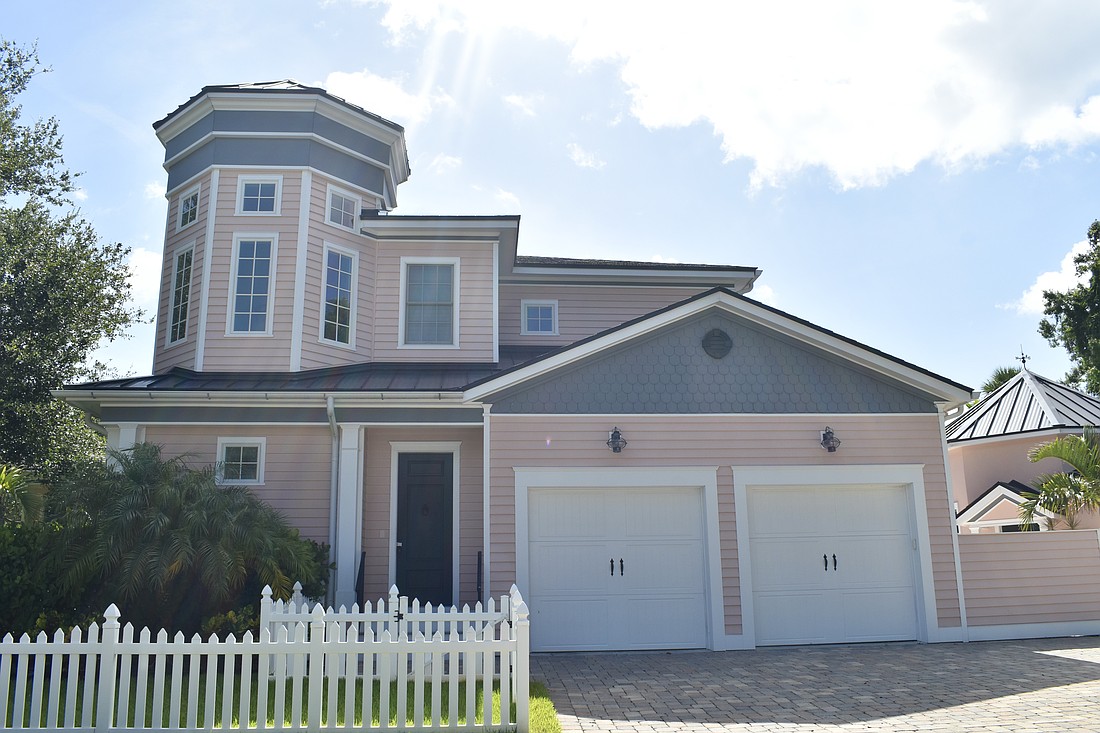 The two properties at 1714 Irving St. sold for $3.8 million. The first property was built in 2012 and has four bedrooms, four-and-a-half baths, a pool and 3,718 square feet of living area. The second property was built in 2012 and has one bedroom, one bath and 797 square feet of living area.