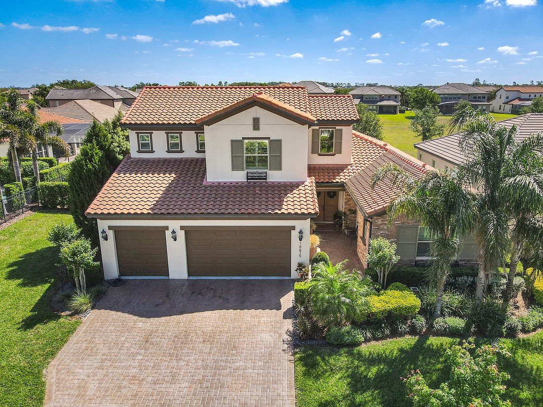 The home at 16675 Otterchase Lane, Winter Garden, sold Aug. 15, for $990,000. It was the largest transaction in Winter Garden from Aug. 11 to 17. The sellers were represented by Lori Gilmore, Lori Gilmore Real Estate LLC.