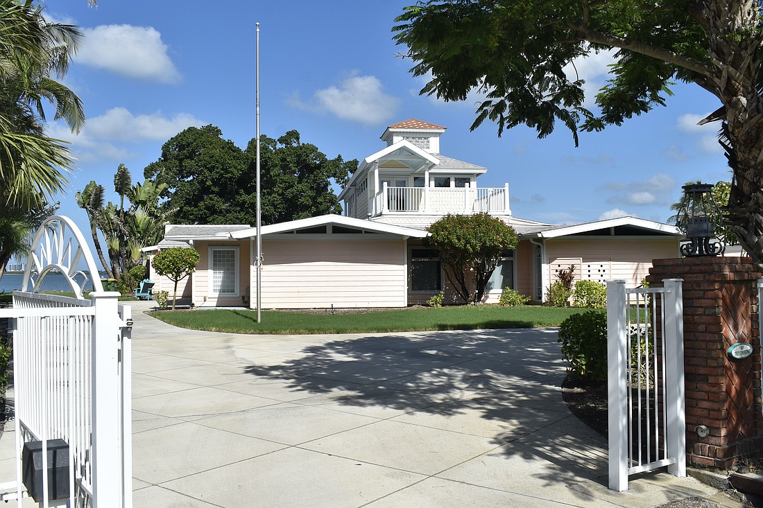 The home at 1501 South Drive was built in 1953 and has two bedrooms, five baths, a pool and 4,706 square feet of living area.
