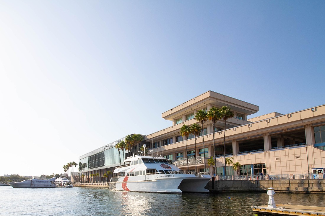 The Pinellas Suncoast Transit Authority is searching for a ferry operator to bring back daily service from Tampa to St. Petersburg following the suspension of the Cross Bay Ferry last spring.
