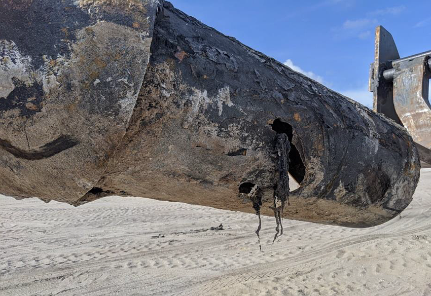 The subaqueous wastewater pipeline was damaged by corrosion from resting against a log or tree stump, spilling about 11 million gallons of sewage before being repaired, according to a Longboat Key permit support document. The subaqueous wastewater pipeline was damaged by corrosion from resting against a log or tree stump, spilling about 11 million gallons of sewage before being repaired, according to a Longboat Key permit support document.