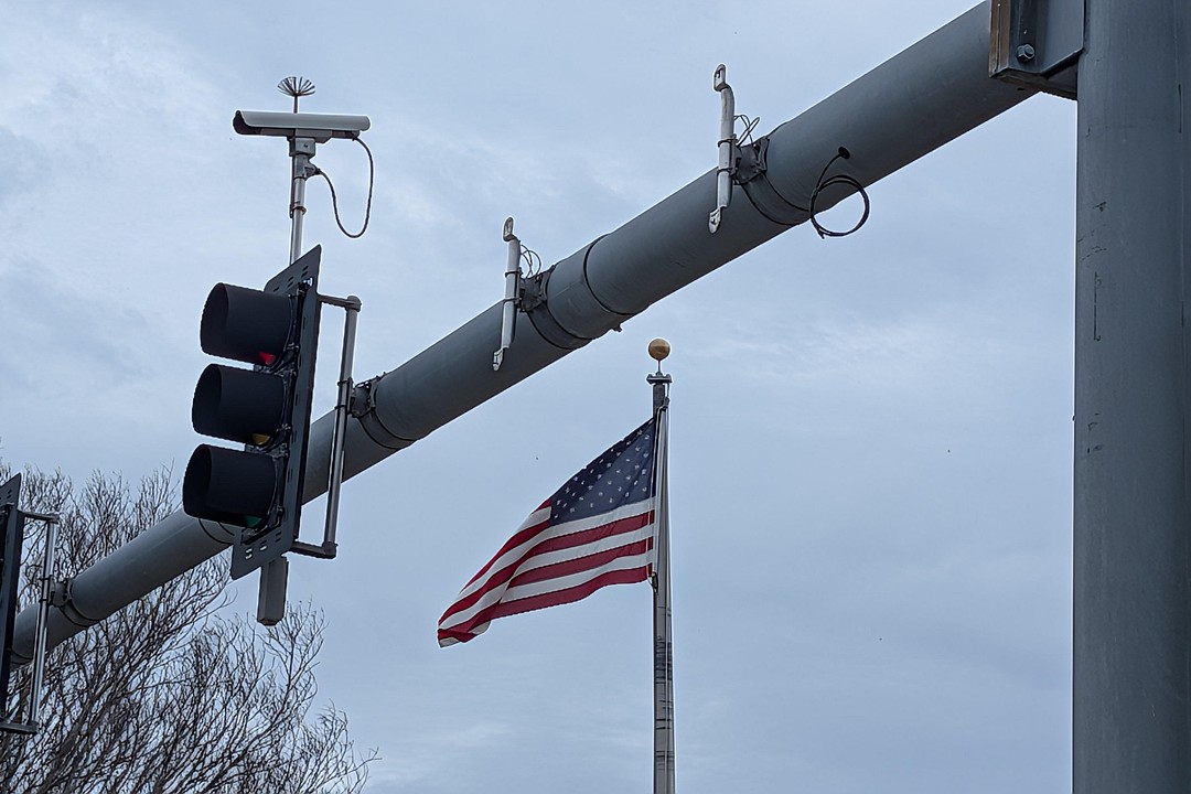 State begins removing references to Gulf of Mexico on Longboat roadway