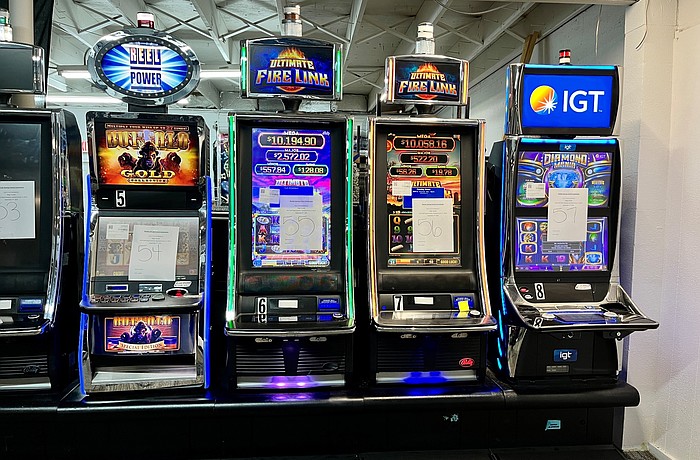 State agents seized 117 slot machines at Magic Arcade on Swift Road, according to the Sarasota County Sheriff's Office.