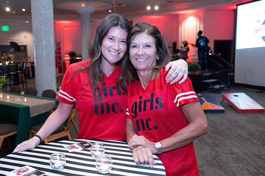 Claudia and Nancy Lagnese